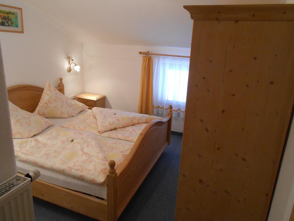 Pfannelerhof Apartment Leutasch Ruang foto